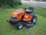 HusqvarnaYTH2754Ride-OnMower.jpg