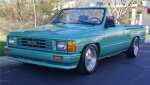 unique-1987-open-top-toyota-pickup-to-be-auctioned-74408-7.jpg